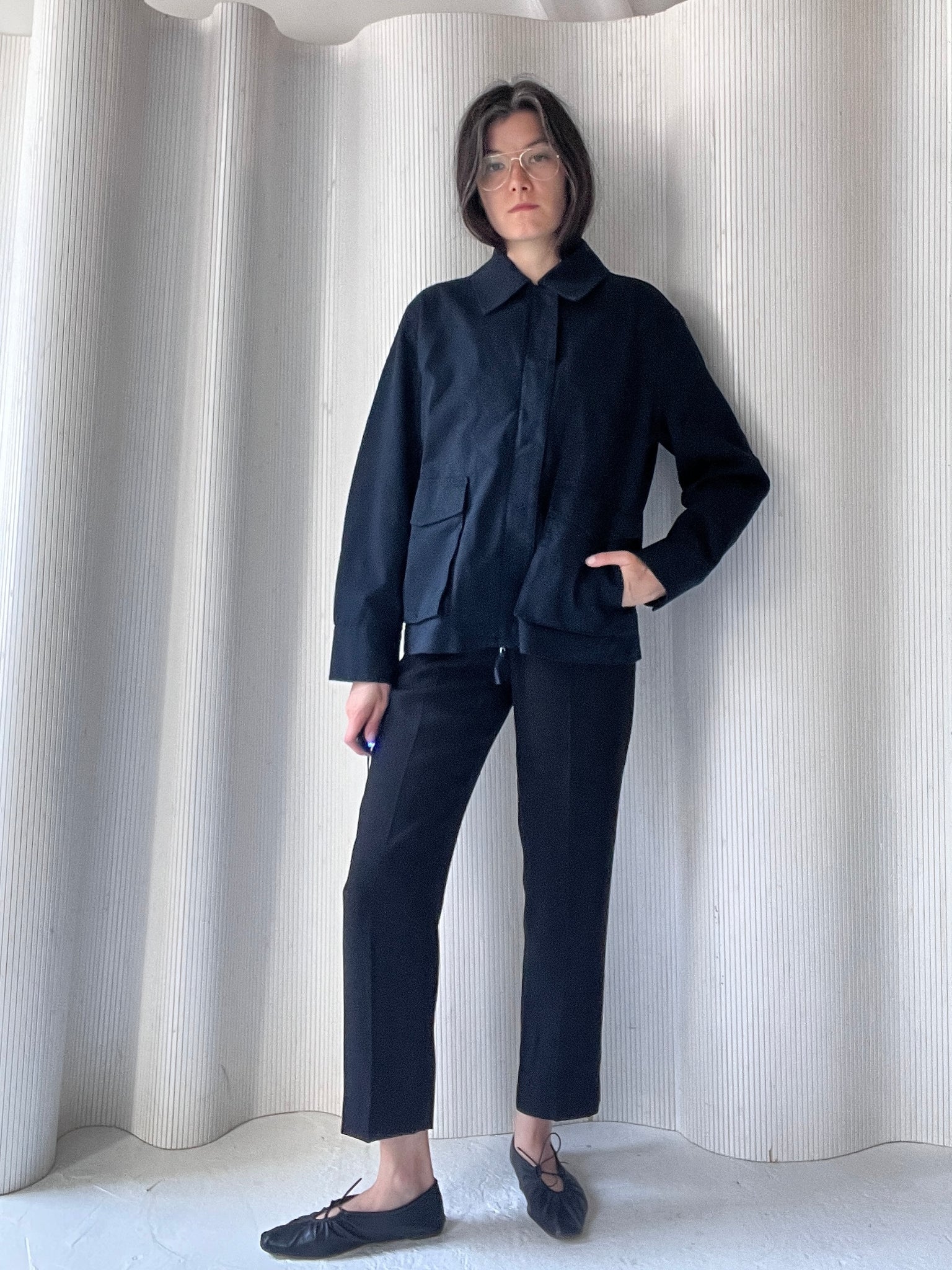 black cropped suit pant