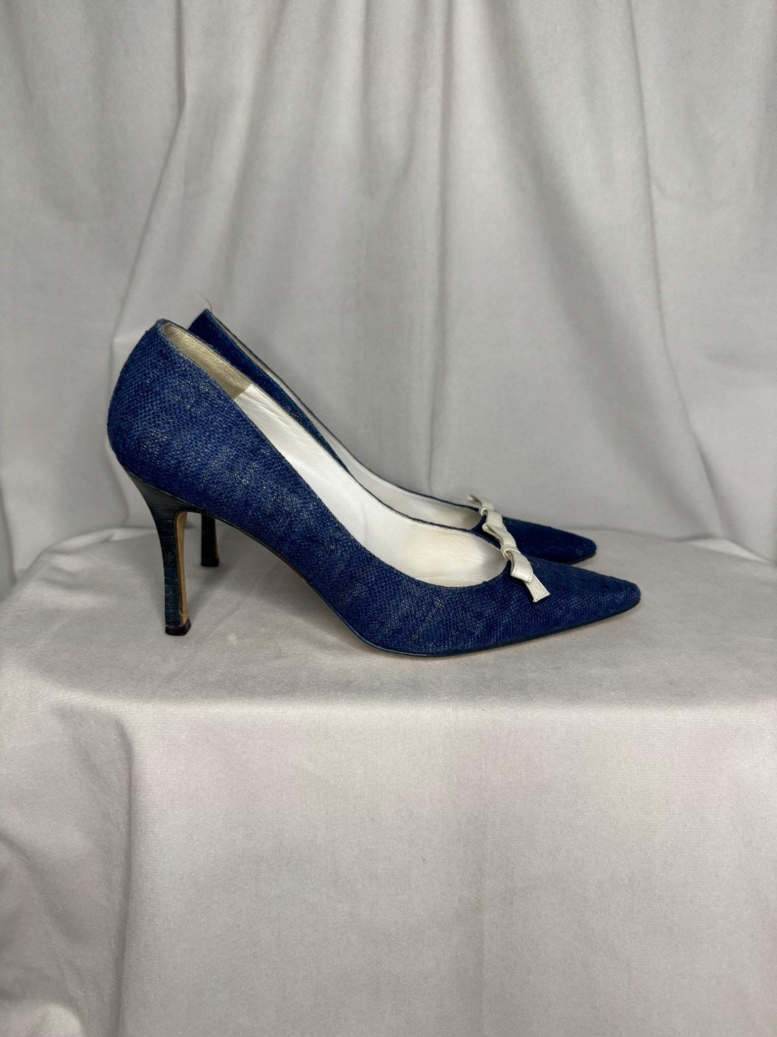 Manolo Blahnik Blue Stiletto Heel