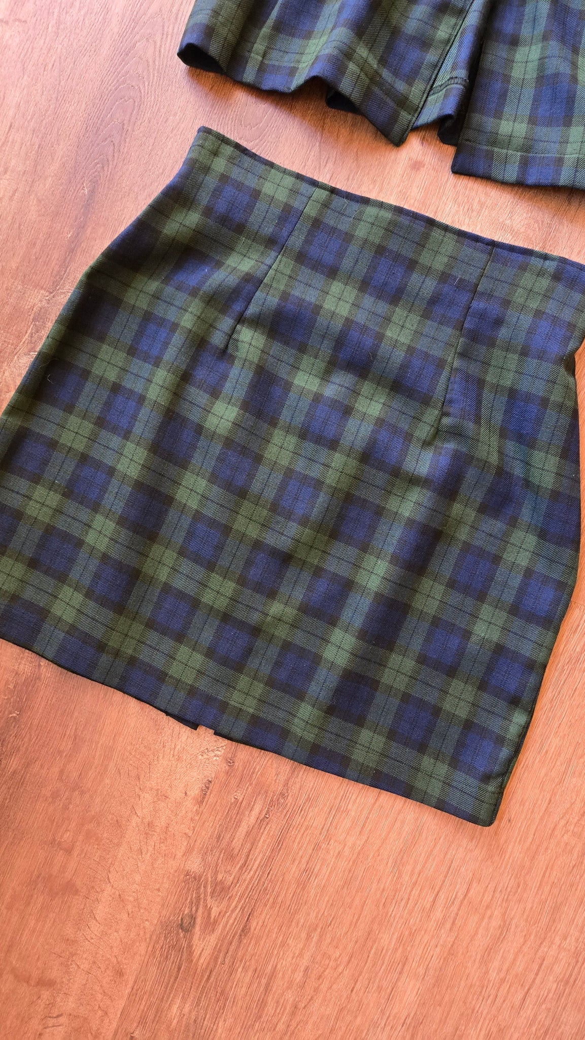 Green & navy plaid skirt suit