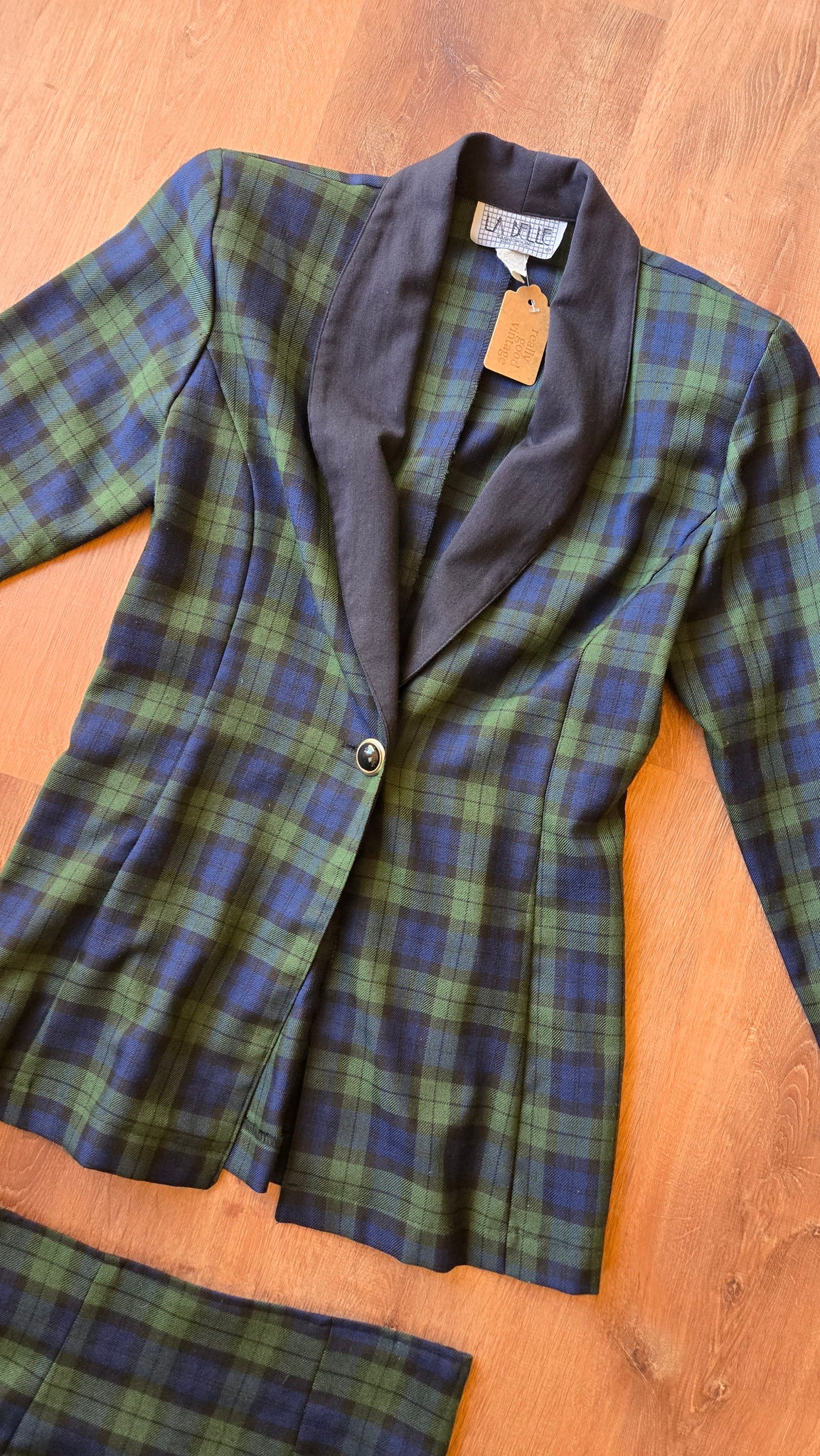 Green & navy plaid skirt suit