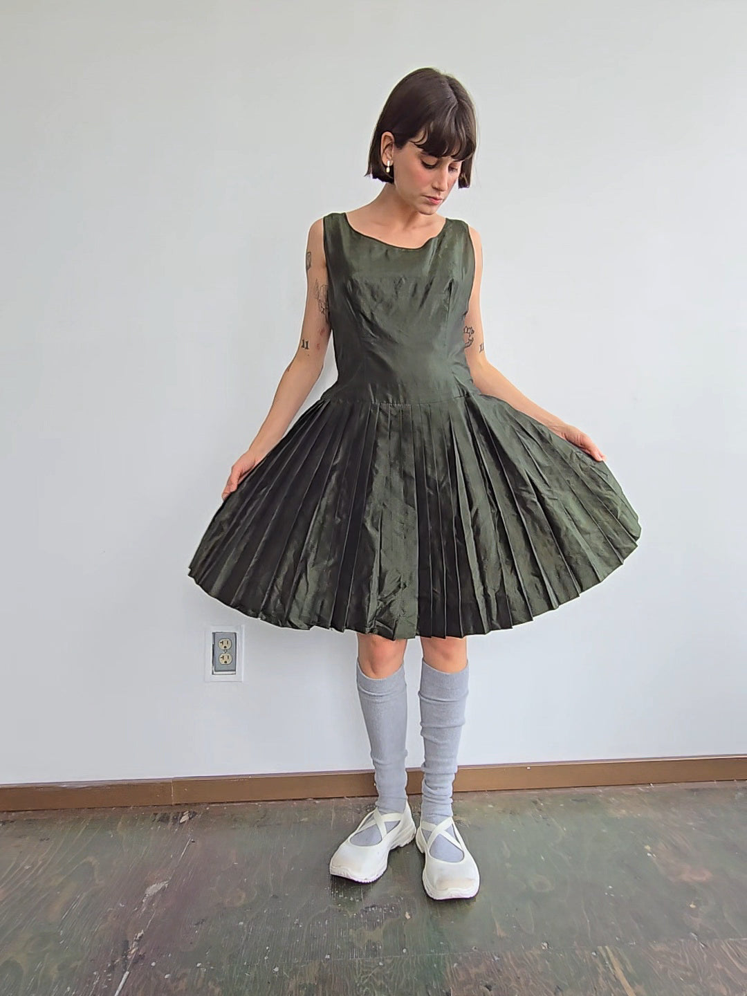 Moss 1960s Drop Pleated Dress