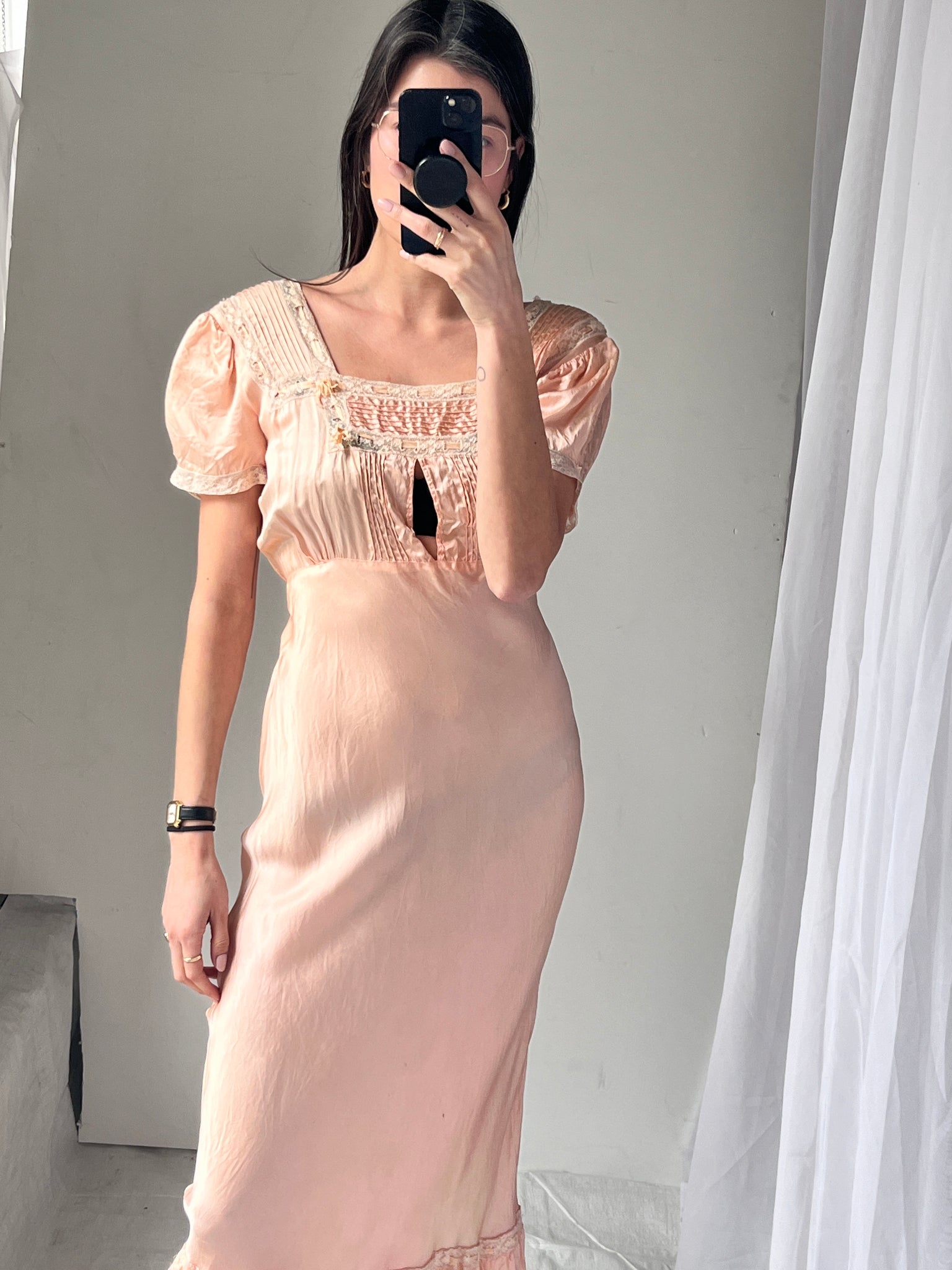 Pink lace slip short sleeves