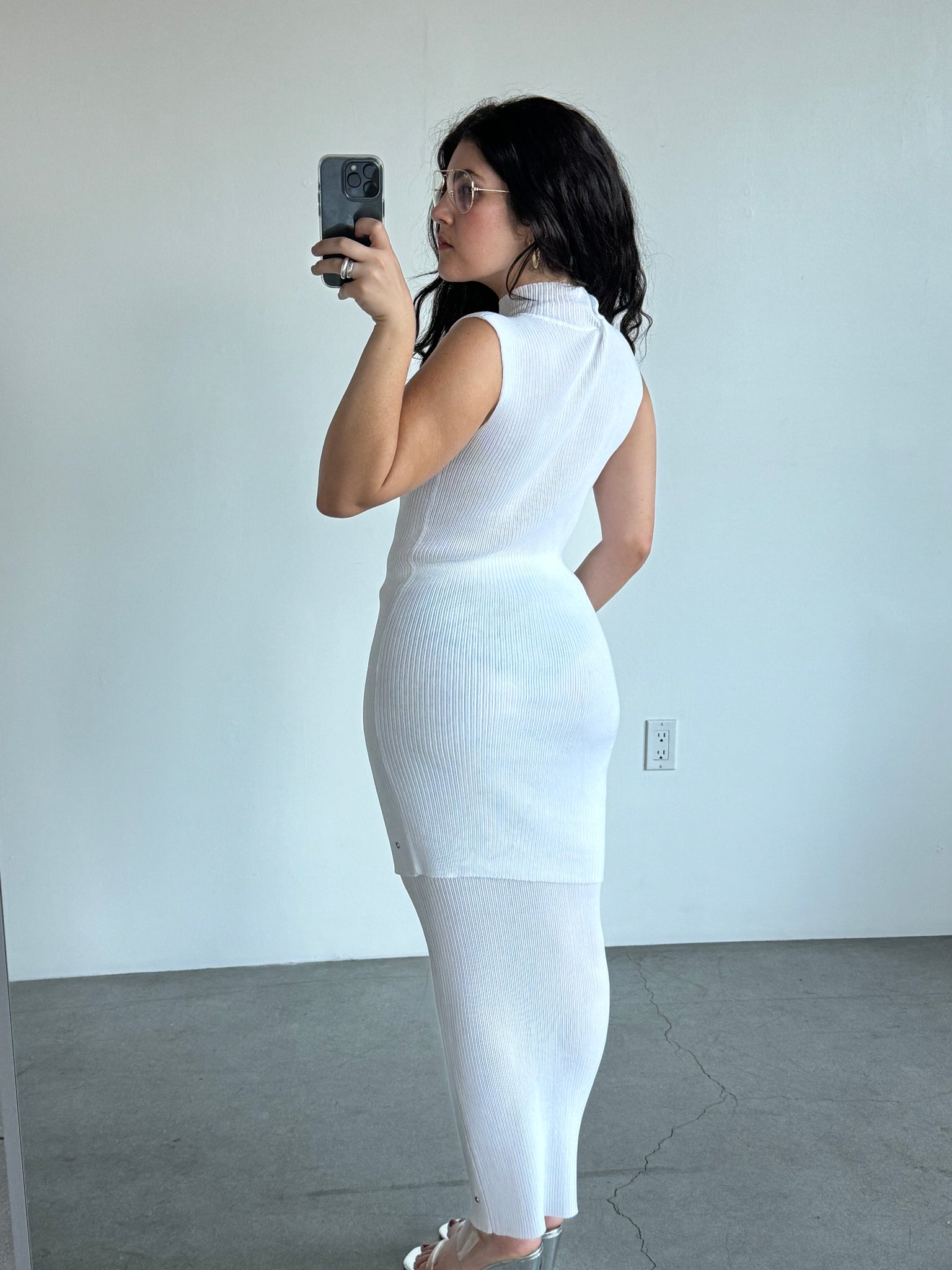 White Pleated Sleeveless Turtleneck