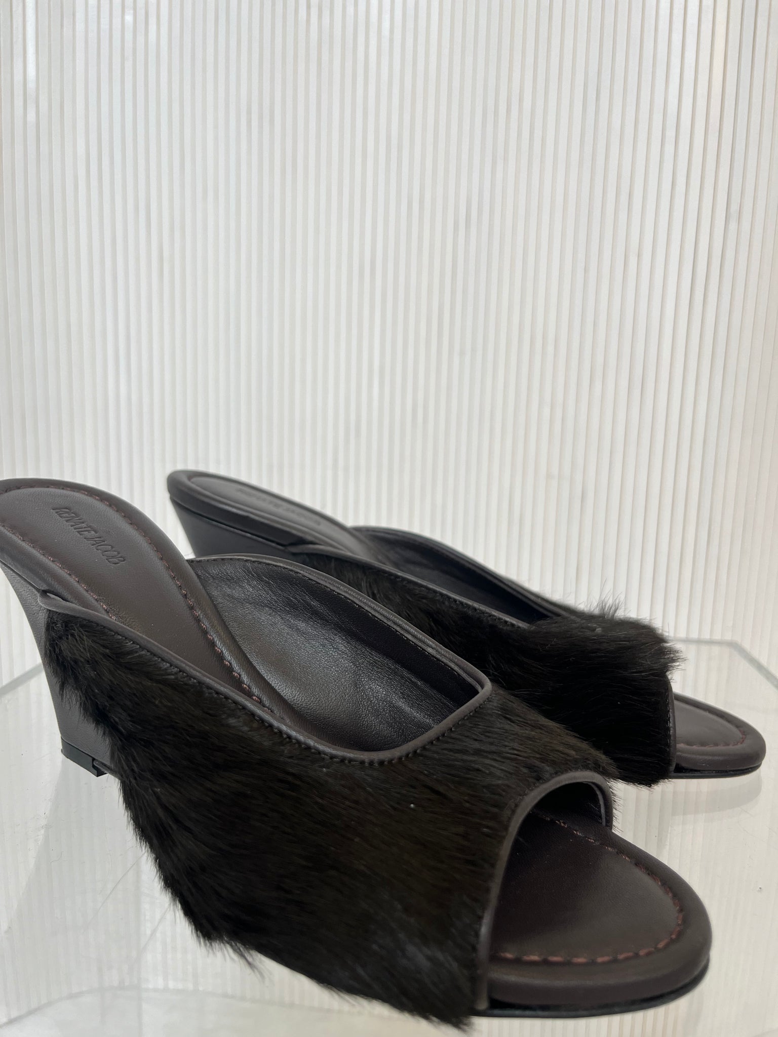 Renate Jacob fur mule