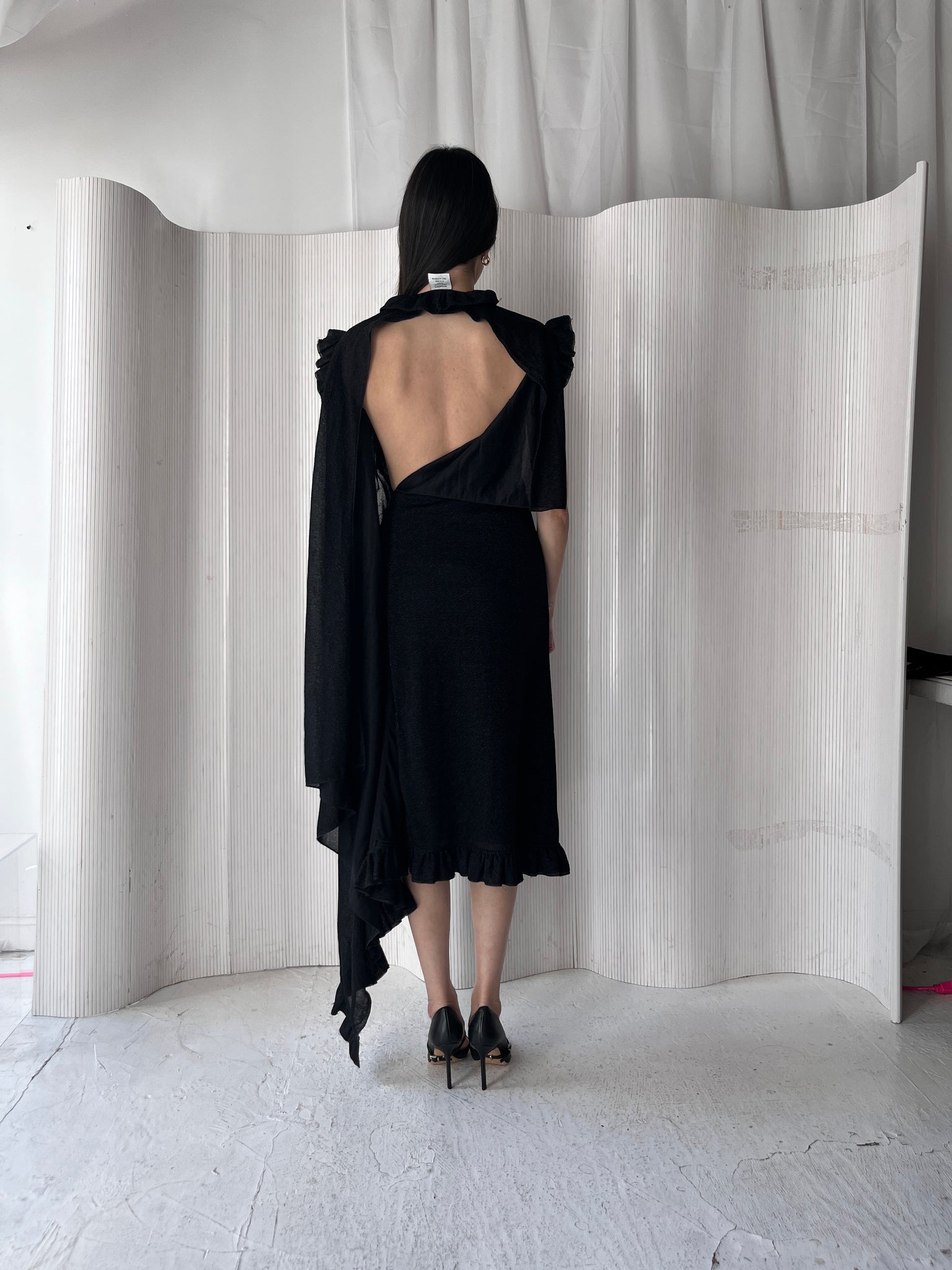 Vêtements Spring 2016 RTW Cape Dress Runway