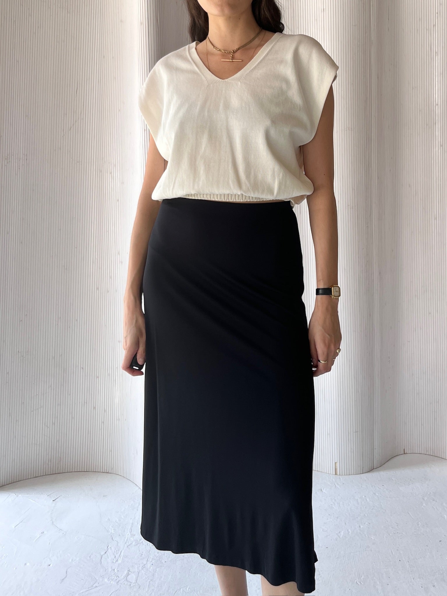 Banana Republic black Slinky skirt