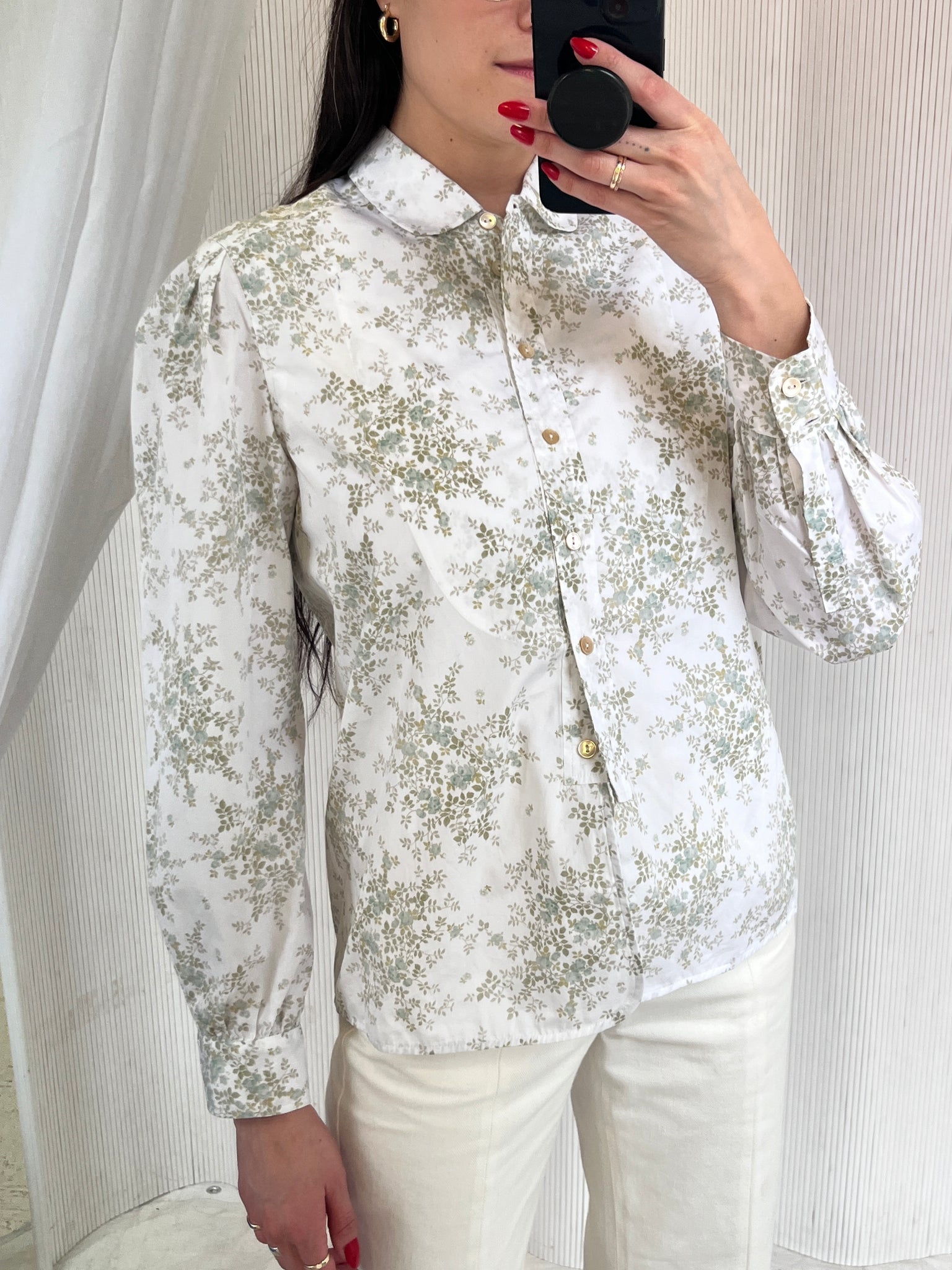 peter pan collar button down