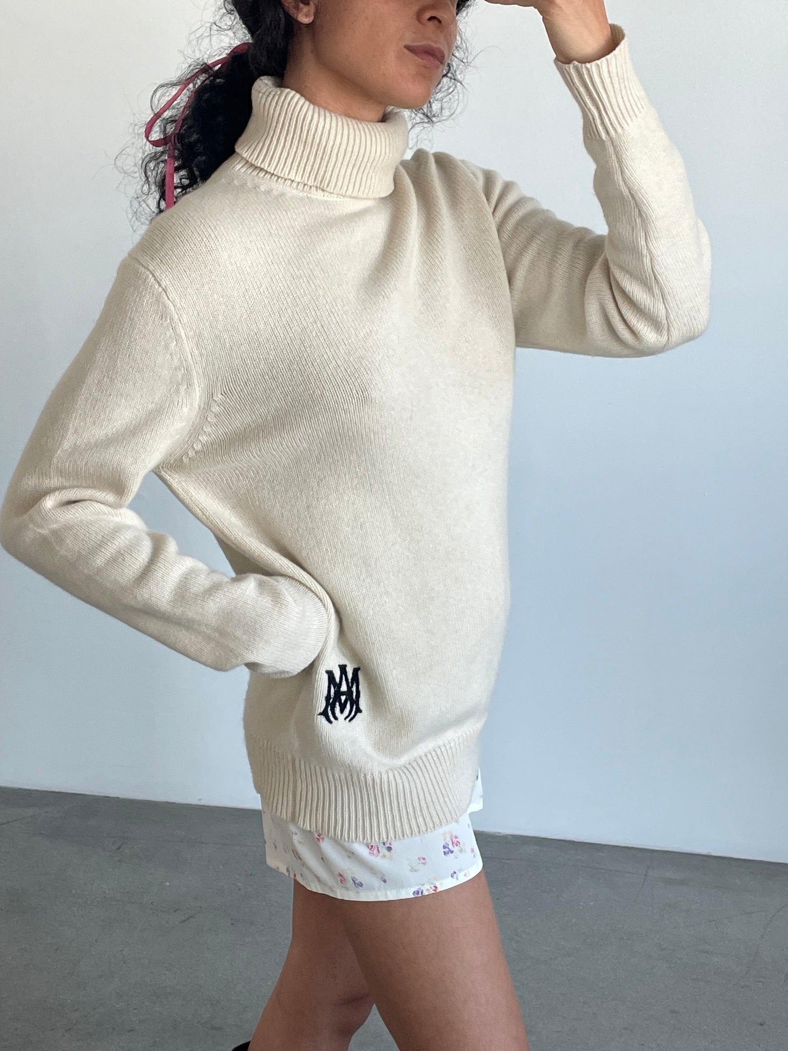 Amiri cream cashmere wool turtleneck