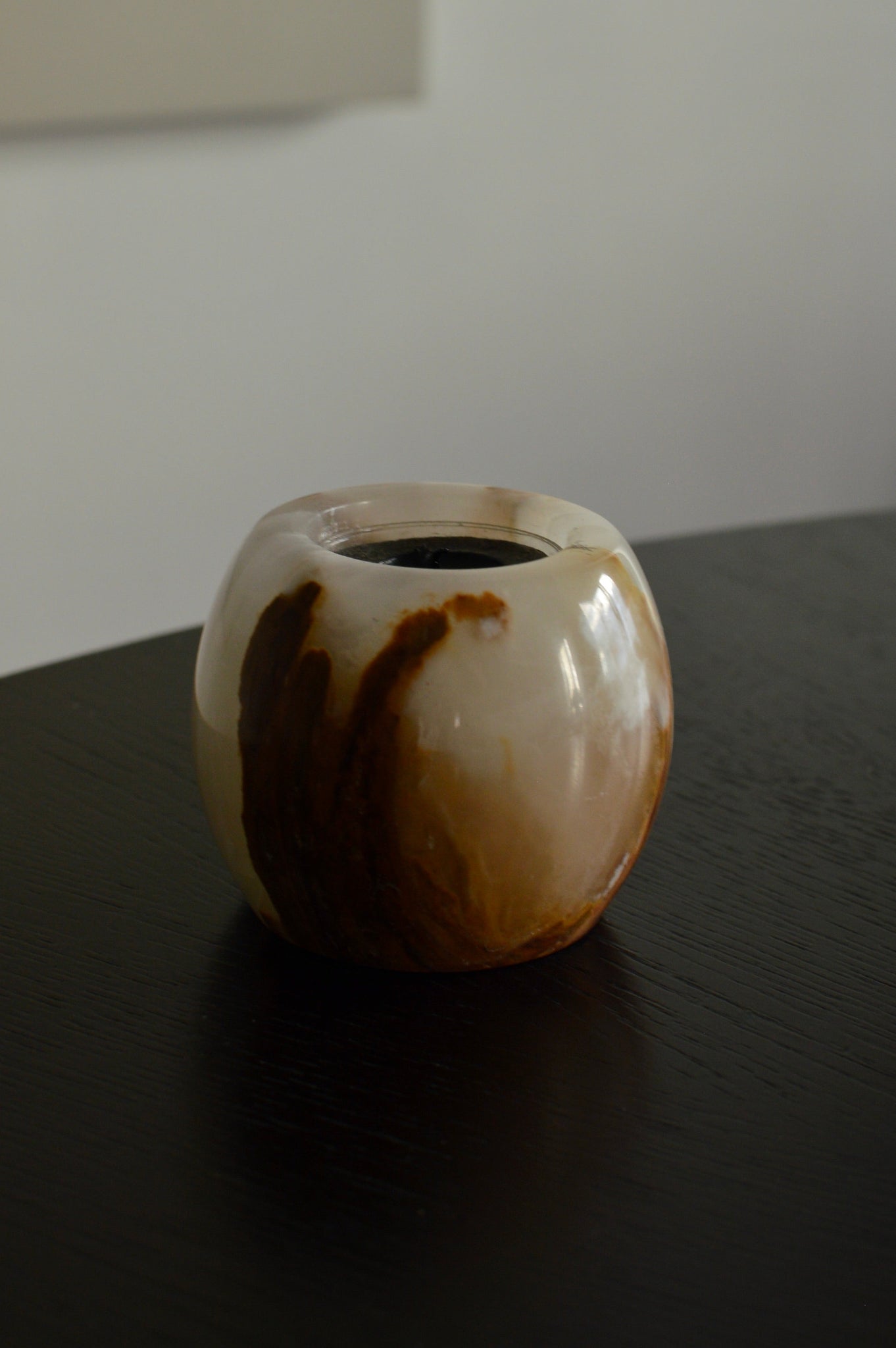 ONYX CANDLE HOLDER