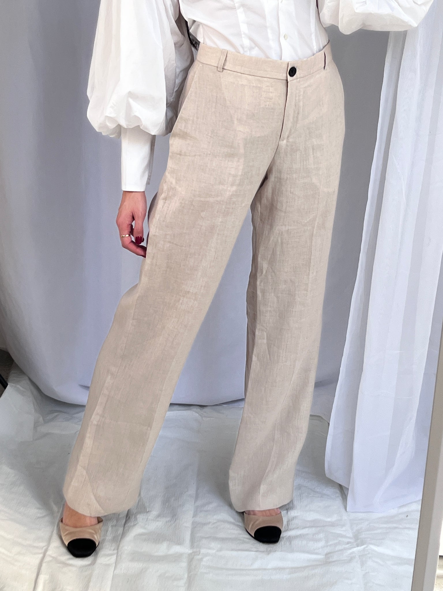 Beige linen pants