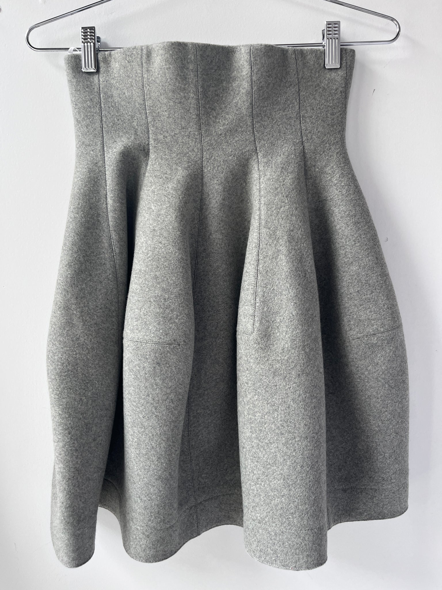 Alaïa gray structured skirt