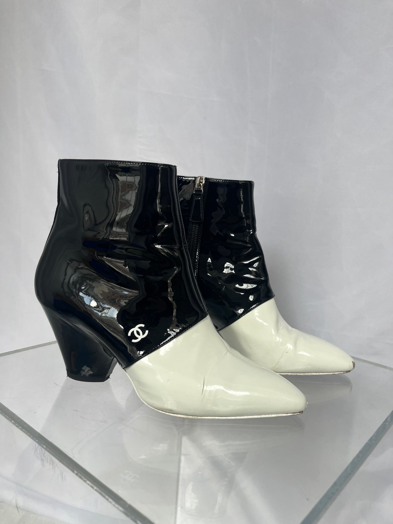 Chanel black/white boot