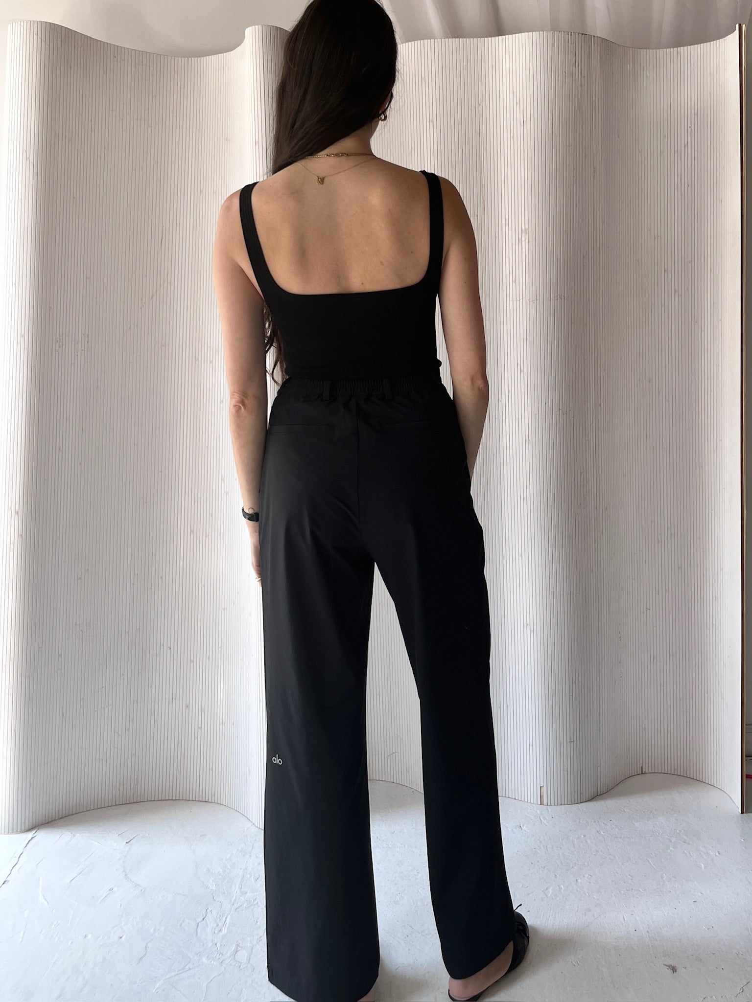 Alo black wide leg tech pant