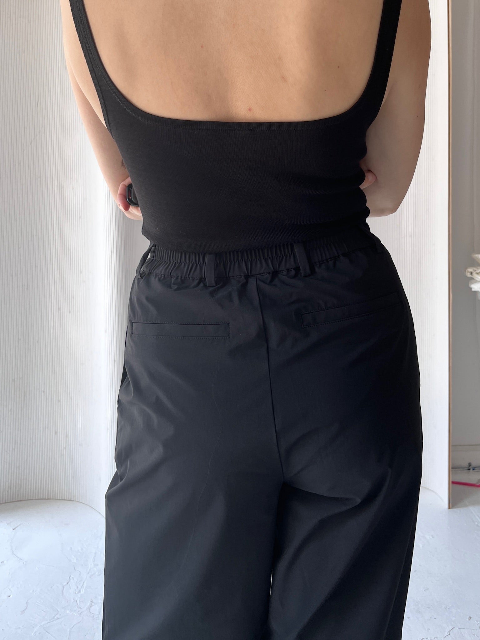 Alo black wide leg tech pant