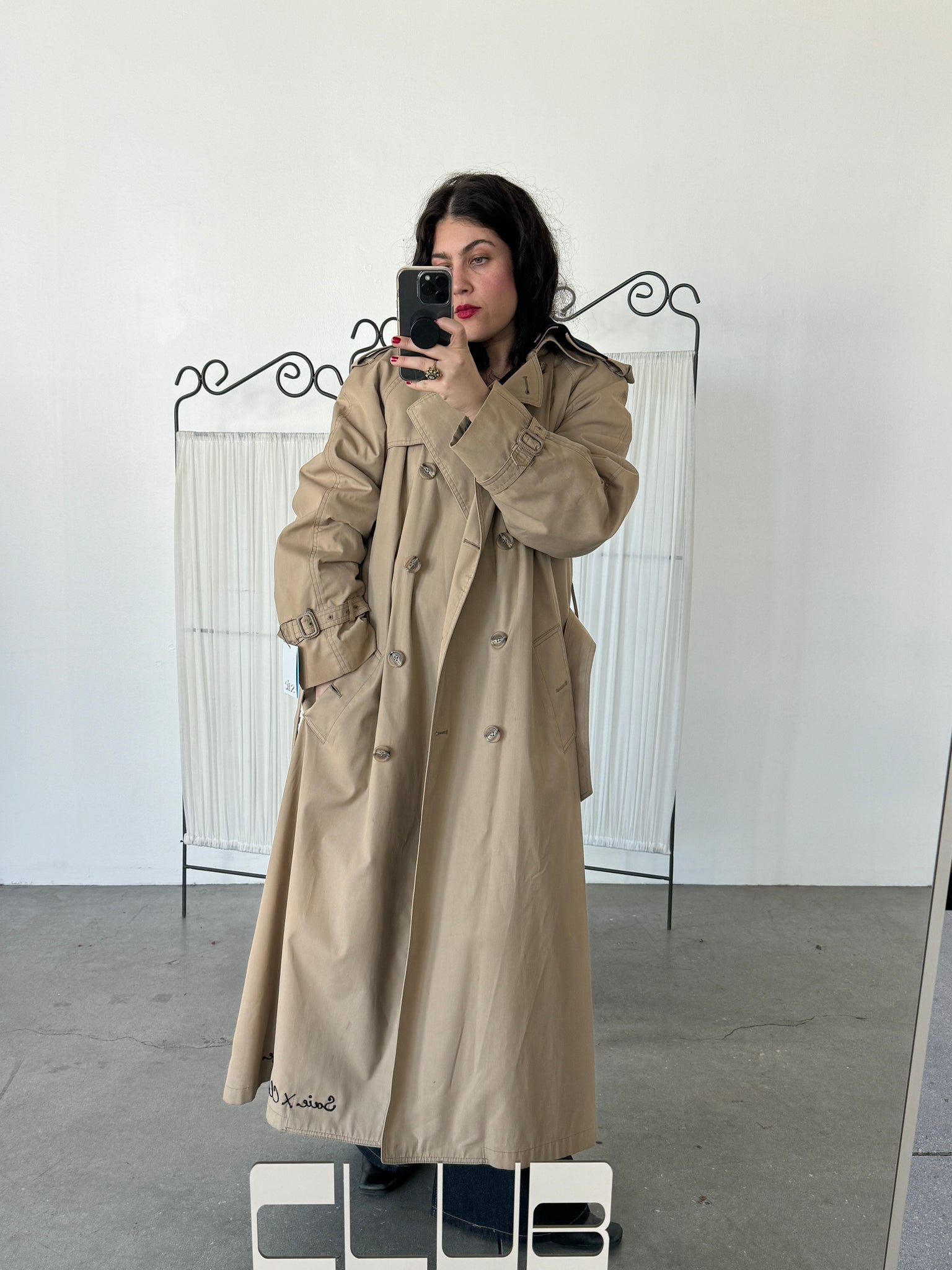 Saie American Airlines London Fog Trench