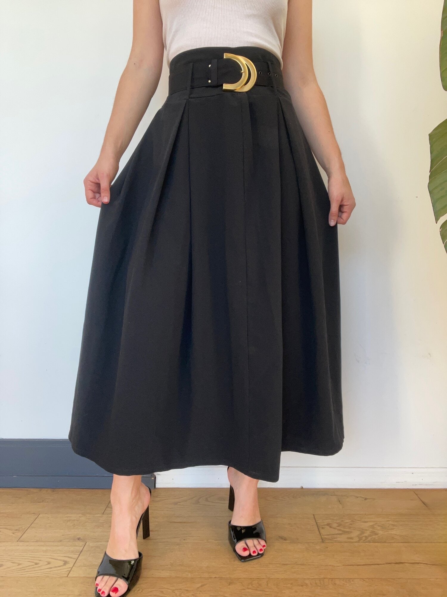 Vintage Pleated Maxi Skirt