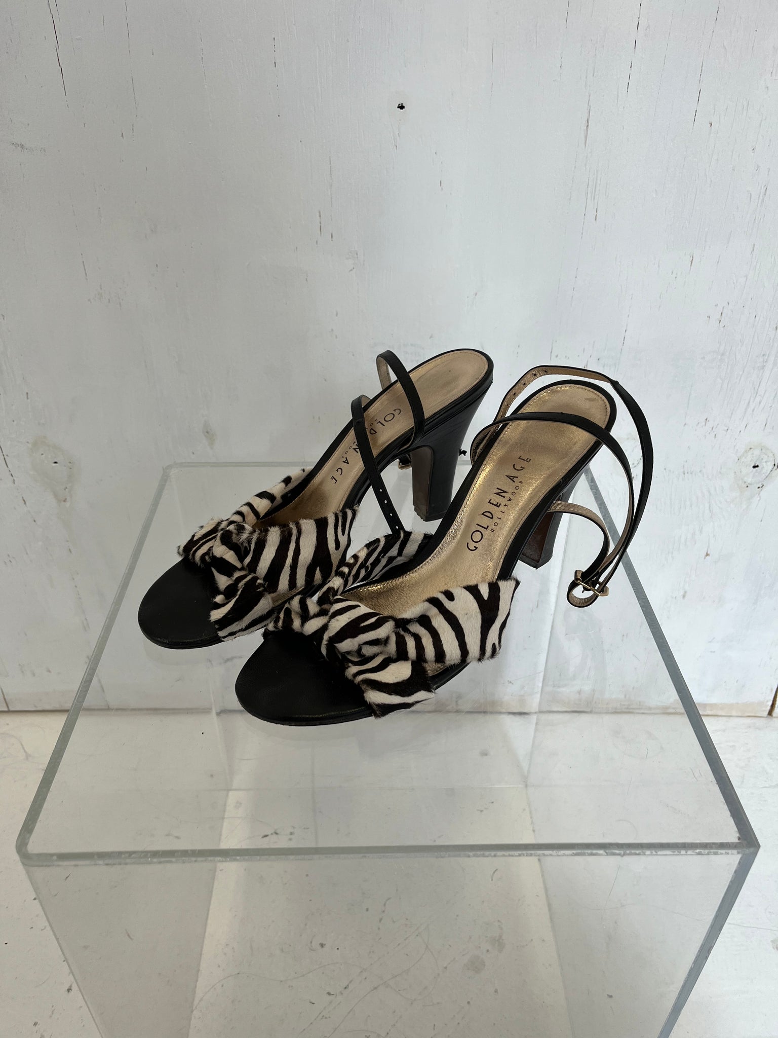 Zebra Heel