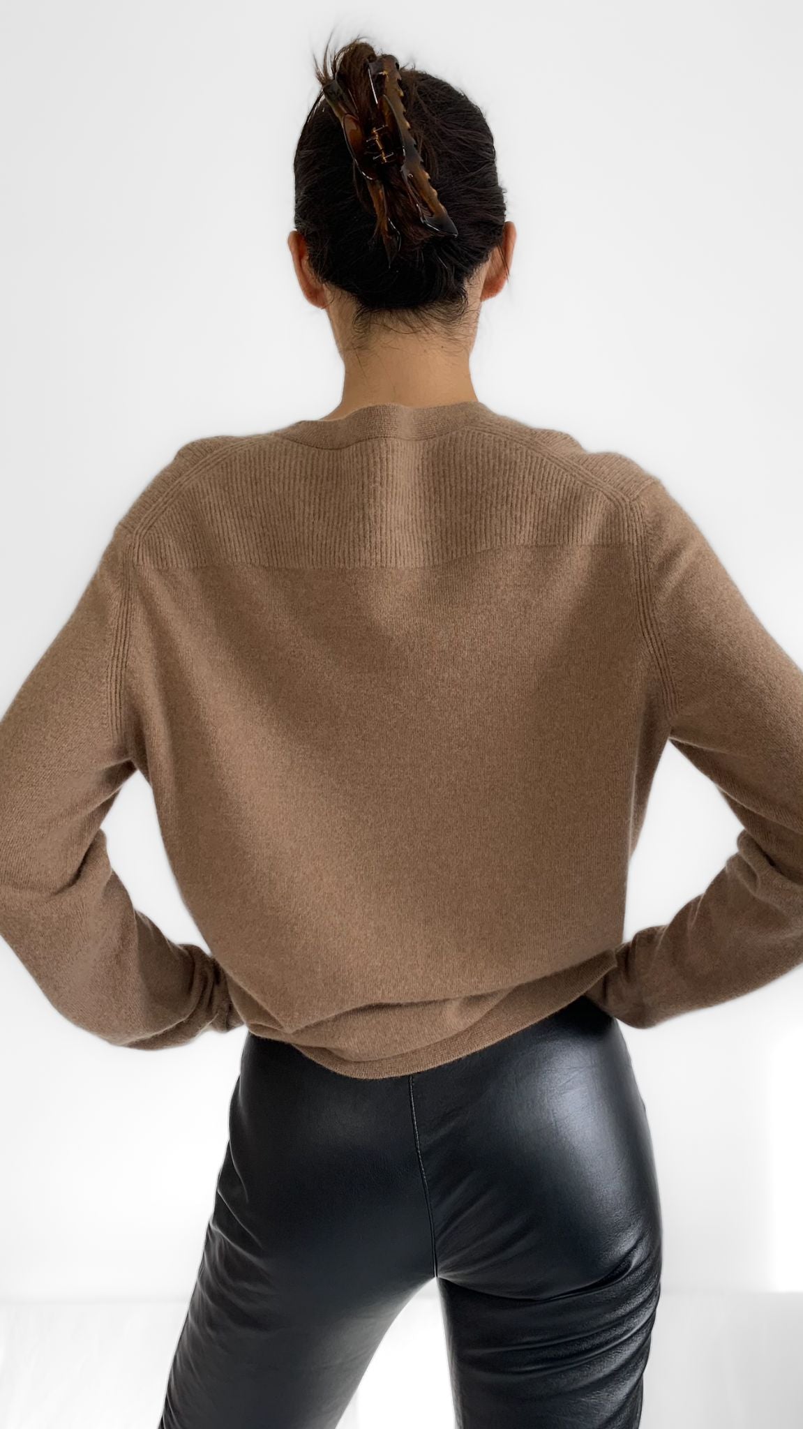 Theory Camel Cashmere Crewneck - 2